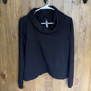 5/$22 Yogalicious cropped cowl neck sweatshirt